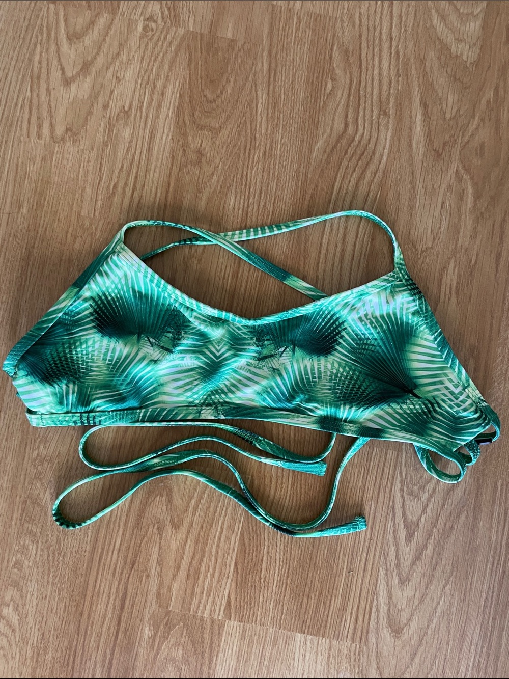 Jolyn palm print Harrison xl top